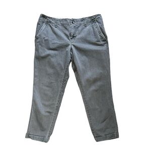 Old Navy Grey Crop Rolled Crop Capri Chino Pants
